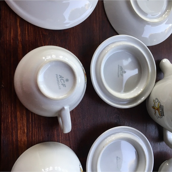 Vintage Bonomelli Teapot & 2 Teacups saucers and lids - Picture 10 of 12